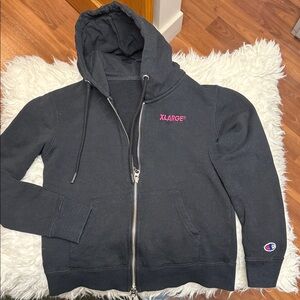 XLARGE X CHAMPION Tykes Hoodie